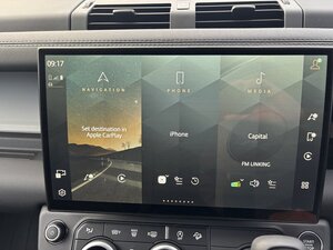 Land Rover Defender 3.0 Defender HARD TOP S D MHEV AUTO 3dr