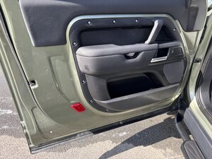 Land Rover Defender 3.0 Defender HARD TOP D MHEV AUTO 5dr