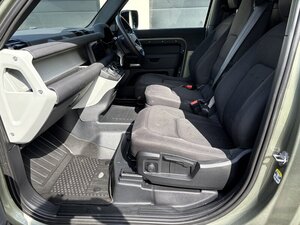 Land Rover Defender 3.0 Defender HARD TOP D MHEV AUTO 5dr