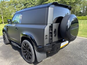 Land Rover Defender 3.0 Defender Hard Top D Mhev Auto 5dr