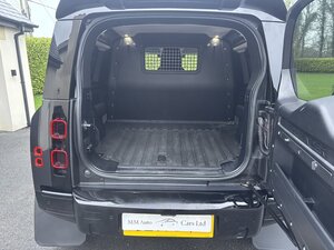 Land Rover Defender 3.0 Defender HARD TOP D MHEV AUTO 5dr