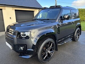 Land Rover Defender 3.0 Defender HARD TOP D MHEV AUTO 5dr