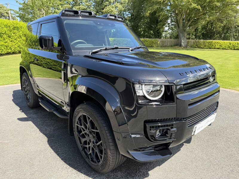 Land Rover Defender 3.0 Defender HARD TOP D MHEV AUTO 3dr