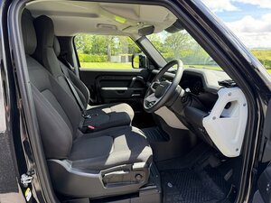 Land Rover Defender 3.0 Defender HARD TOP D MHEV AUTO 3dr