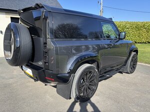 Land Rover Defender 3.0  5dr