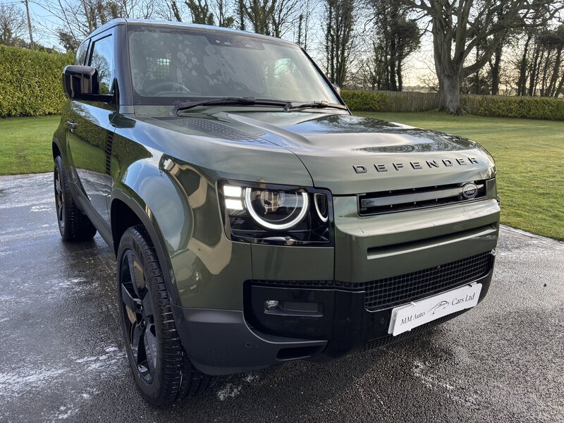 Land Rover Defender 3.0 Defender HARD TOP S D MHEV AUTO 3dr