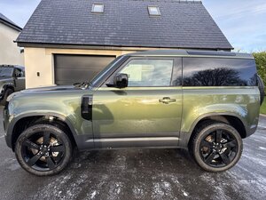 Land Rover Defender 3.0 Defender HARD TOP S D MHEV AUTO 3dr