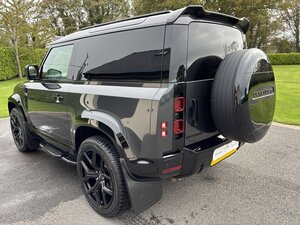 Land Rover Defender 3.0 Defender HARD TOP D MHEV AUTO 5dr