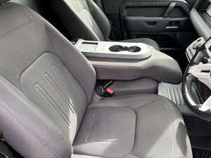 Land Rover Defender 3.0 Defender HARD TOP D MHEV AUTO 5dr