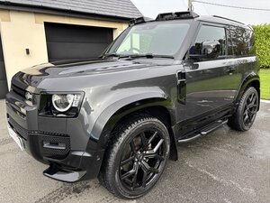 Land Rover Defender 3.0 Defender HARD TOP D MHEV AUTO 5dr