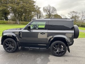 Land Rover Defender 3.0 Defender HARD TOP D MHEV AUTO 5dr