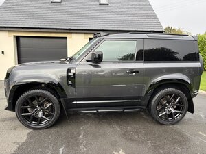 Land Rover Defender 3.0 Defender HARD TOP D MHEV AUTO 5dr