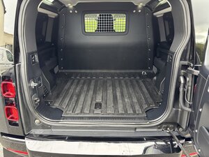 Land Rover Defender 3.0 Defender HARD TOP D MHEV AUTO 5dr