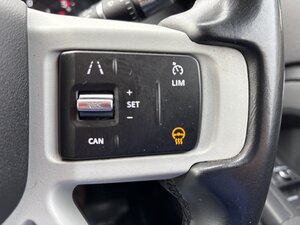 Land Rover Defender 3.0 Defender HARD TOP D MHEV AUTO 5dr