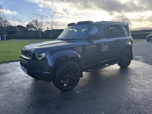 Land Rover Defender 3.0  5dr