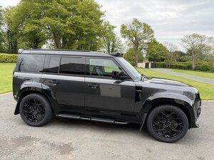 Land Rover Defender 3.0 Defender HARD TOP S D MHEV AUTO 5dr