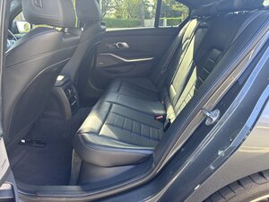 BMW 3 Series 2.0 320D M Sport AUTO 4dr