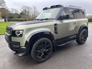 Land Rover Defender 3.0 Defender HARD TOP D MHEV AUTO 3dr