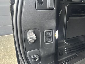 Land Rover Defender 3.0 Defender HARD TOP X-dynamic HSE D MHEV A 5dr