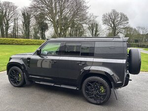 Land Rover Defender 3.0 Defender HARD TOP X-dynamic HSE D MHEV A 5dr