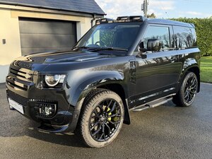 Land Rover Defender 3.0 Defender HARD TOP D MHEV AUTO 3dr