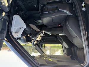 Land Rover Defender 3.0 Defender HARD TOP D MHEV AUTO 3dr