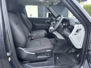 Land Rover Defender 3.0 Defender HARD TOP D MHEV AUTO 3dr