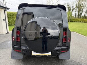 Land Rover Defender 3.0 Defender HARD TOP X-dynamic HSE D MHEV AUTO