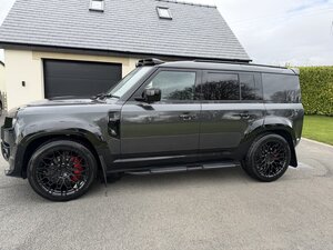 Land Rover Defender 3.0 Defender HARD TOP X-dynamic HSE D MHEV AUTO 