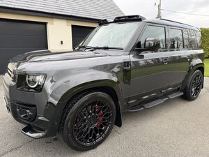 Land Rover Defender 3.0 Defender HARD TOP X-dynamic HSE D MHEV AUTO 