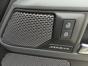 Land Rover Defender 3.0 Defender HARD TOP X-dynamic HSE D MHEV AUTO