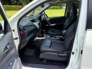 Nissan Navara 2.3 Dci N-guard Shr Dcb 5dr