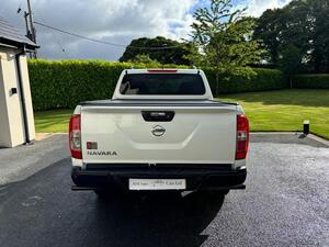 Nissan Navara 2.3 Dci N-guard Shr Dcb 5dr