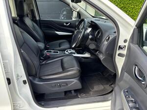Nissan Navara 2.3 Dci N-guard Shr Dcb 5dr
