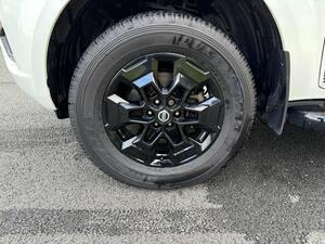 Nissan Navara 2.3 Dci N-guard Shr Dcb 5dr