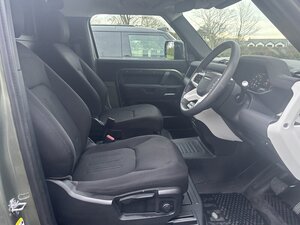 Land Rover Defender 3.0 Defender HARD TOP D MHEV AUTO 5dr