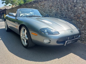 Jaguar XKR 4.2 Convertible