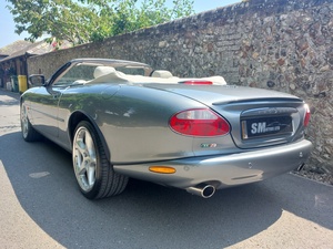 Jaguar XKR 4.2 Convertible