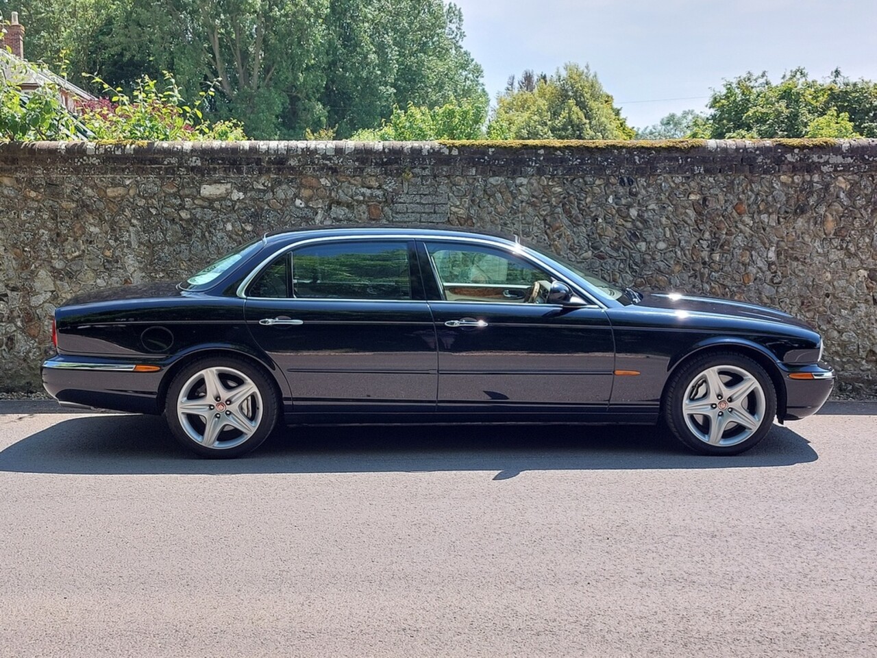 Jaguar XJ Super V8 LWB X350 Auto