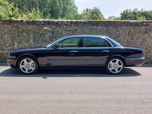 Jaguar XJ Super V8 LWB X350 Auto