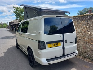 Volkswagen Transporter T5 1.9 TDi T28 SWB