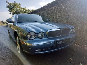 Jaguar XJ 3.0 V6 SE X350 4dr