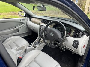 Jaguar X-Type 2.5 V6 Sport 4dr