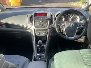Vauxhall Zafira Tourer 2.0 Zafira Tourer SE CDTI 5dr