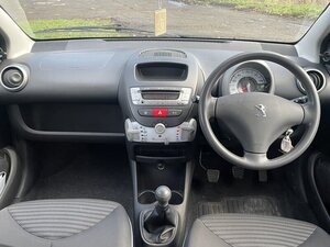 Peugeot 107 1.0 107 Active 5dr