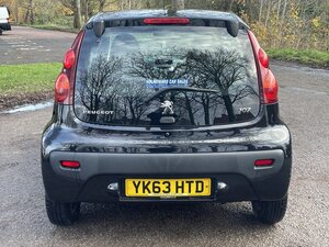 Peugeot 107 1.0 107 Active 5dr