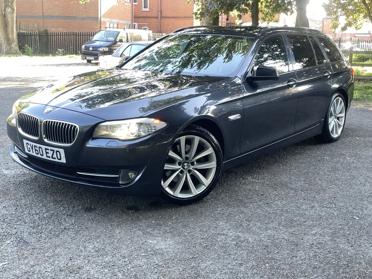 BMW 5 Series 2.0 520d Se Auto 5dr