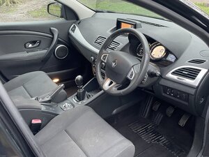 Renault Megane 1.6 Megane Dynamique Tomtom VVT 5dr