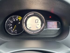 Renault Megane 1.6 Megane Dynamique Tomtom VVT 5dr