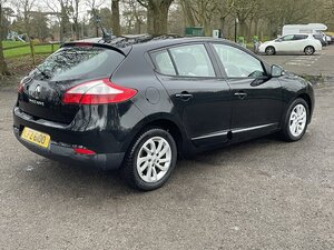 Renault Megane 1.6 Megane Dynamique Tomtom VVT 5dr